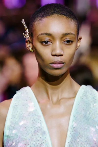 Look 34
